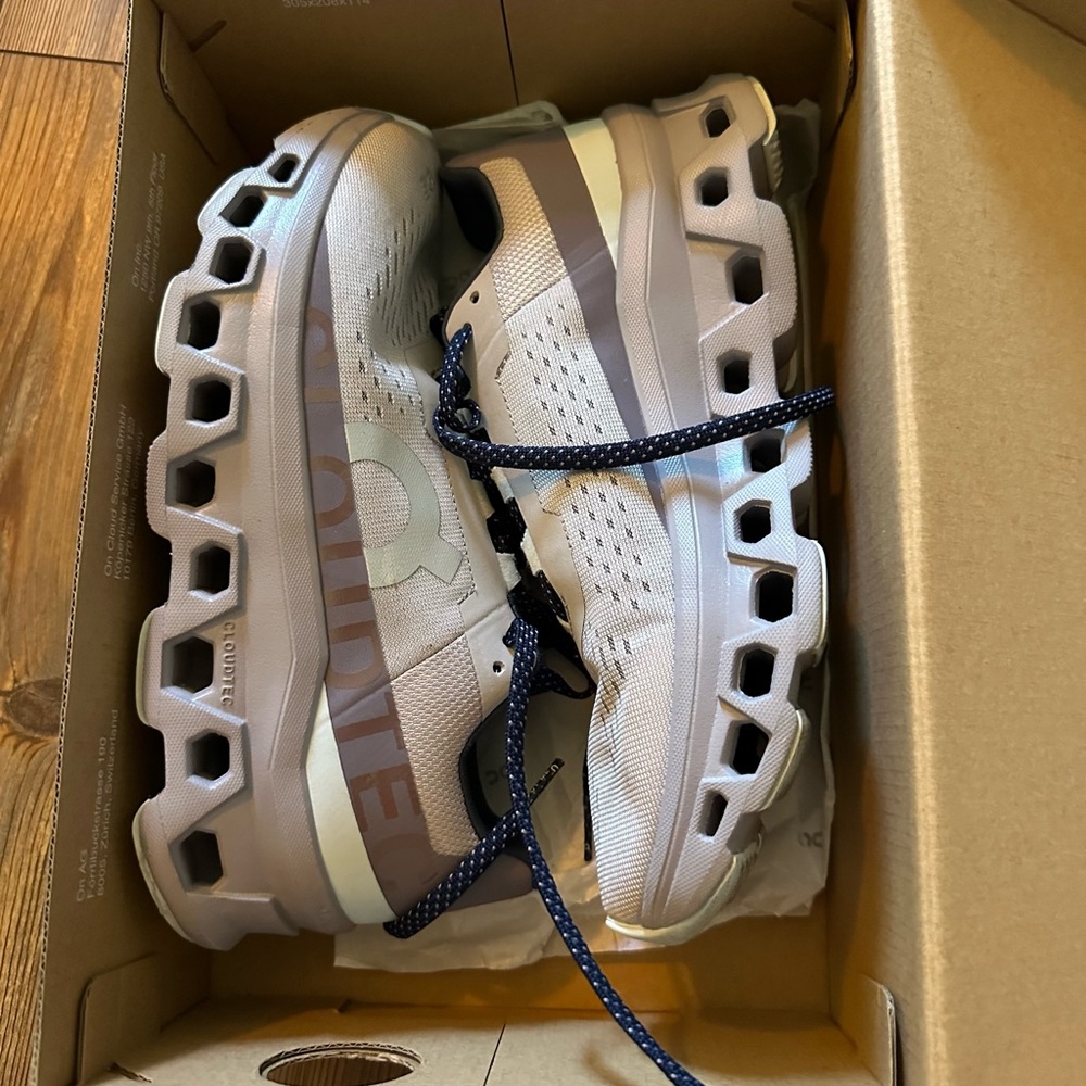 Cloud monster Shoe